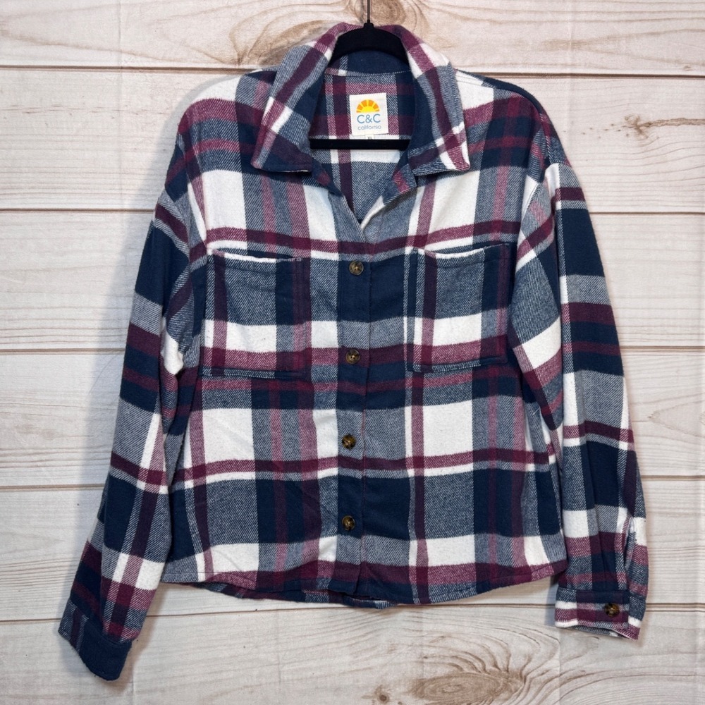 C&C California Plaid Button Down Shirt Womens XL Navy Burgundy Cropped Flannel